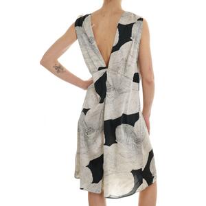 ABITO INDIA ANONYME - Mad Fashion | img vers.300x/